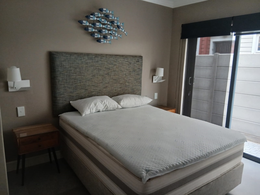 To Let 4 Bedroom Property for Rent in Hartenbos Central Western Cape